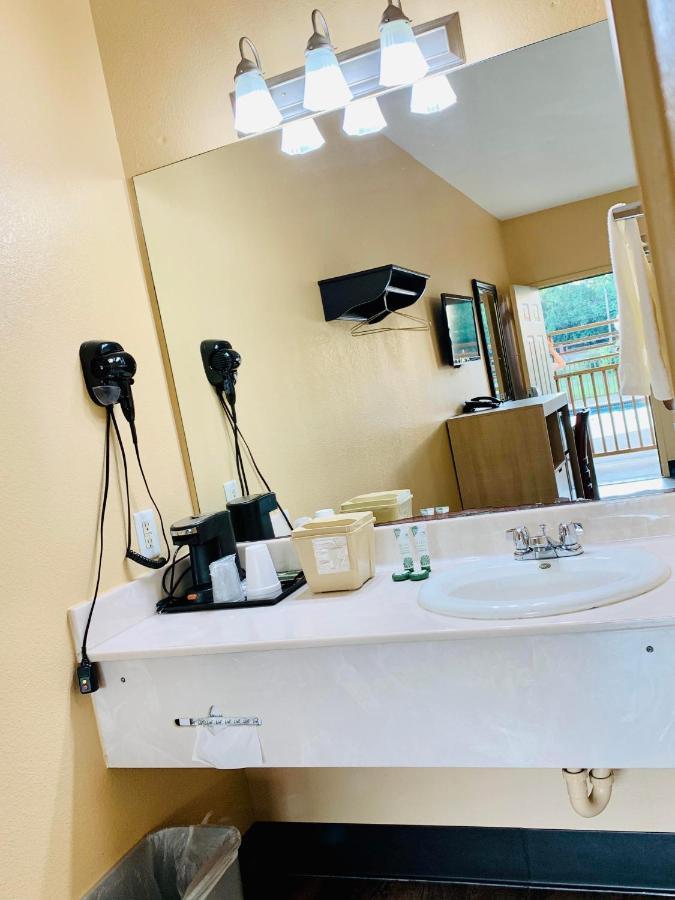 Weston Inn & Suites Rusk Zewnętrze zdjęcie