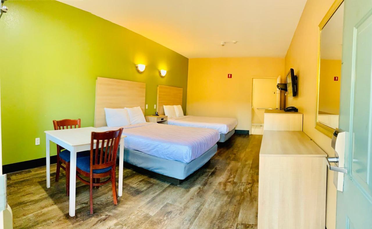Weston Inn & Suites Rusk Zewnętrze zdjęcie